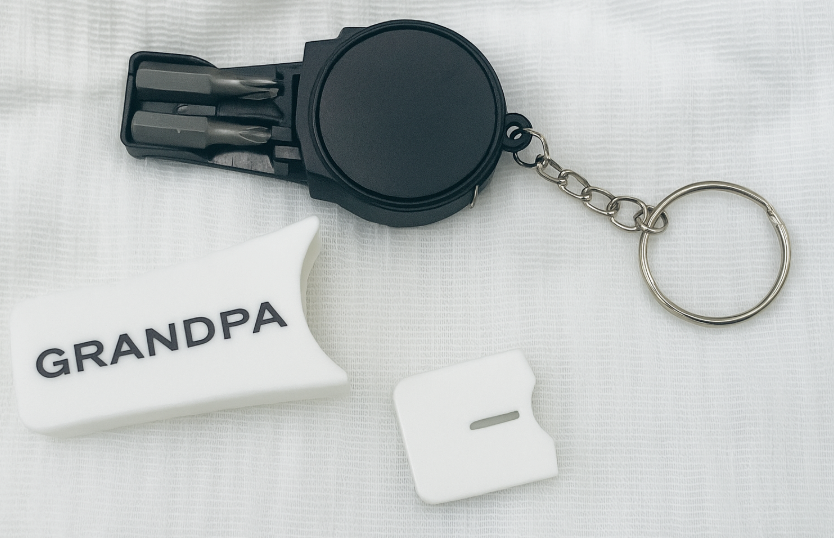 Keychain, Grandpa Tool